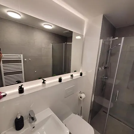 Street Center Apartment