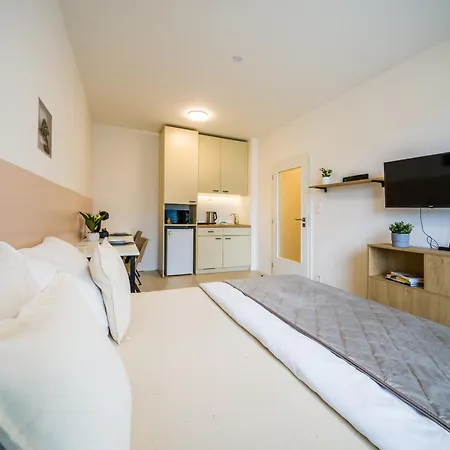 Street Center Apartment