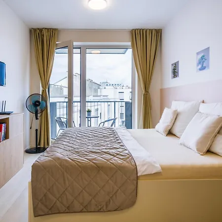 Street Center Apartment Brno